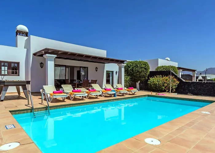 Villa Yaiza by Villa Plus Playa Blanca 